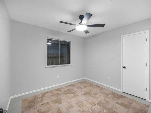 8906 Westplace Drive, Houston TX 77071