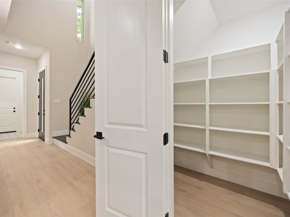 8303 Venus Street, Houston TX 77088