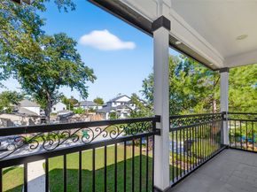 1435 Overhill Street, Houston TX 77018