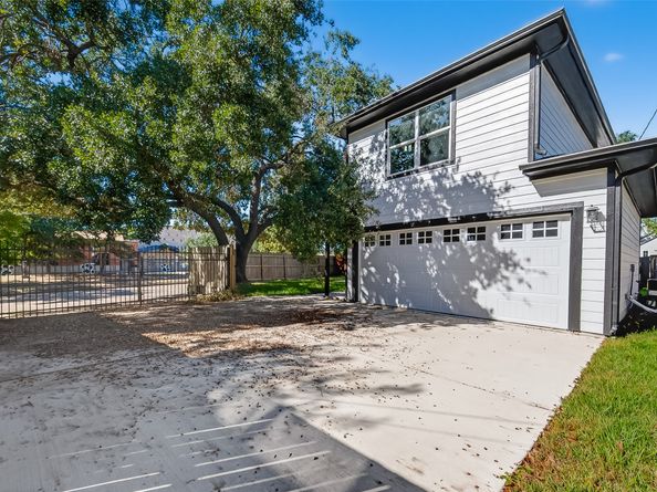 1435 Overhill Street, Houston TX 77018