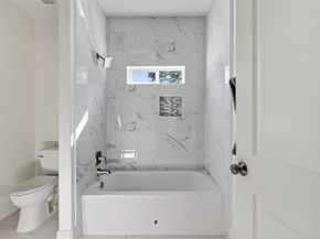 1435 Overhill Street, Houston TX 77018