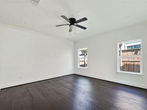 1435 Overhill Street, Houston TX 77018