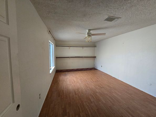 6106 W Airport Boulevard 18, Houston TX 77035