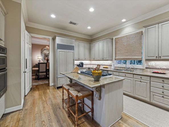 5714 Tangle Circle Lane, Houston TX 77057