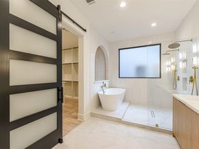 1104 W 9th Street, Houston TX 77007