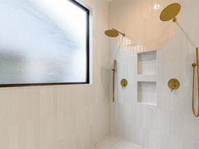 1104 W 9th Street, Houston TX 77007