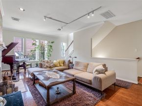 726 Hartman Street, Houston TX 77007