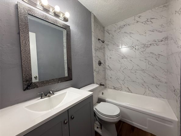 8715 Belle Glen Drive, Houston TX 77099