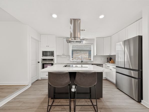 1630 Fall Valley Drive, Houston TX 77077