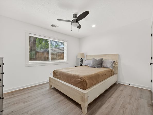 1630 Fall Valley Drive, Houston TX 77077