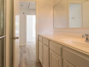 10221 Bretton Drive, Houston TX 77016