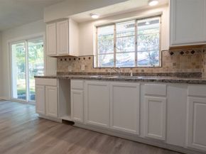 10221 Bretton Drive, Houston TX 77016