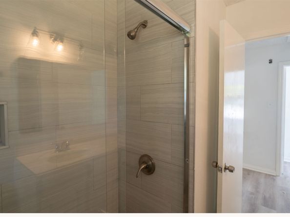 10221 Bretton Drive, Houston TX 77016