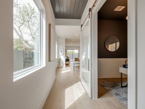 902 E 25TH Street, Houston TX 77009