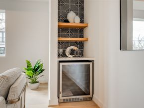 902 E 25TH Street, Houston TX 77009