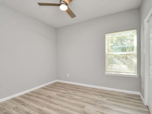 5941 Southlea Street, Houston TX 77033