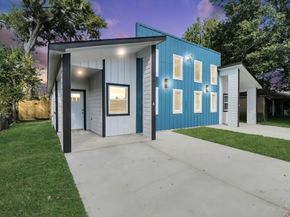 5941 Southlea Street, Houston TX 77033