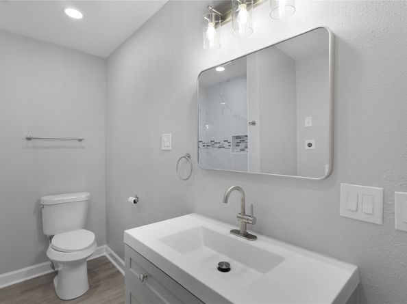 9827 Shive Drive, Houston TX 77078