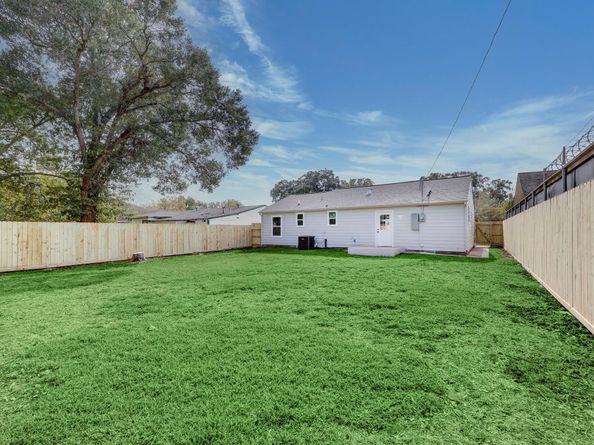 4419 Botany Lane, Houston TX 77047