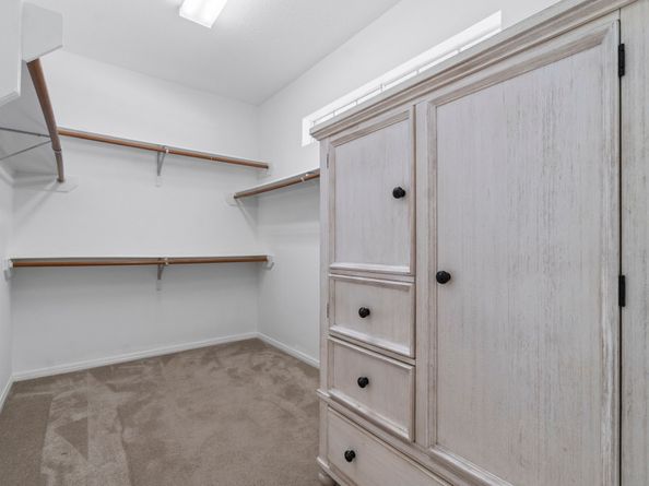 2 Quiet Oak Drive, The Woodlands TX 77381