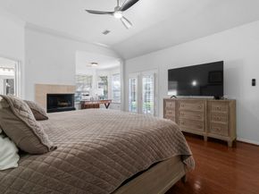 2 Quiet Oak Drive, The Woodlands TX 77381