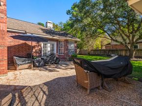 2 Quiet Oak Drive, The Woodlands TX 77381