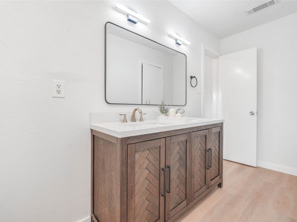 3819 Mattingham Drive, Houston TX 77066