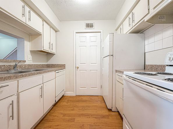 12655 Ashford Meadow Drive ABCD, Houston TX 77082