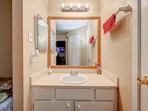 12655 Ashford Meadow Drive ABCD, Houston TX 77082