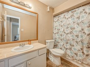 12655 Ashford Meadow Drive ABCD, Houston TX 77082