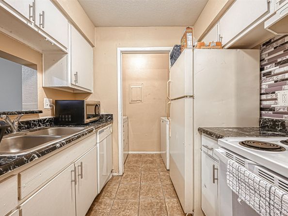 12655 Ashford Meadow Drive ABCD, Houston TX 77082