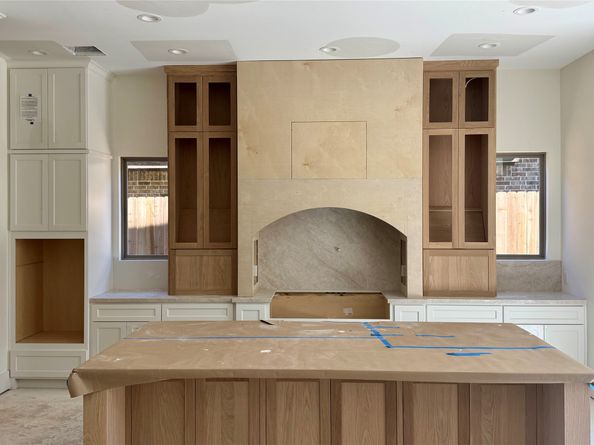 1441 Chamboard Lane, Houston TX 77018