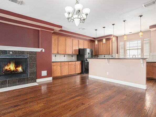 2402 Calumet Street B, Houston TX 77004