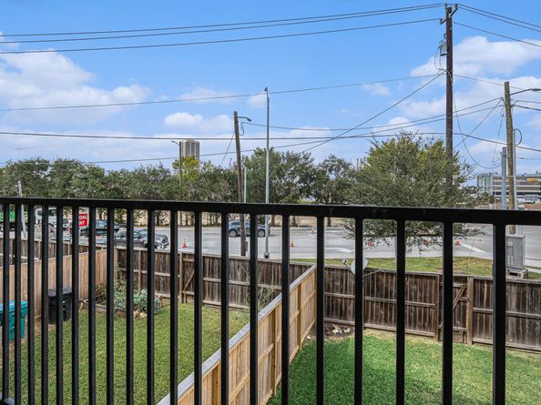 2402 Calumet Street B, Houston TX 77004