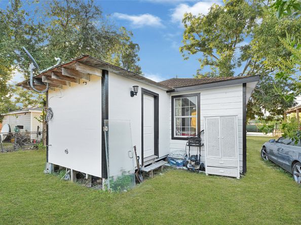 7917 Nashville Street, Houston TX 77028