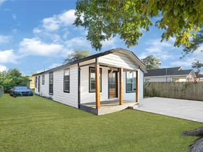 7917 Nashville Street, Houston TX 77028