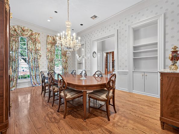 16703 Southern Oaks Drive, Houston TX 77068