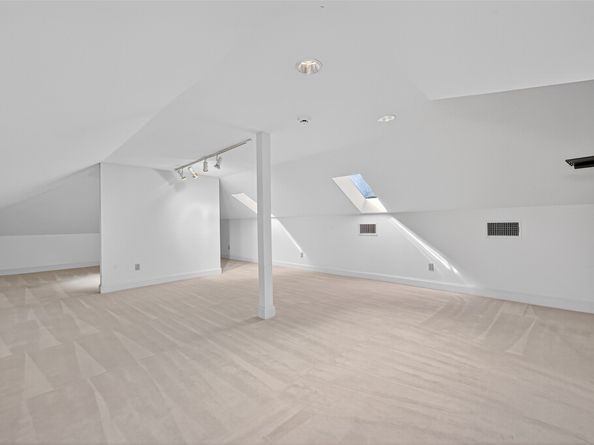 16703 Southern Oaks Drive, Houston TX 77068