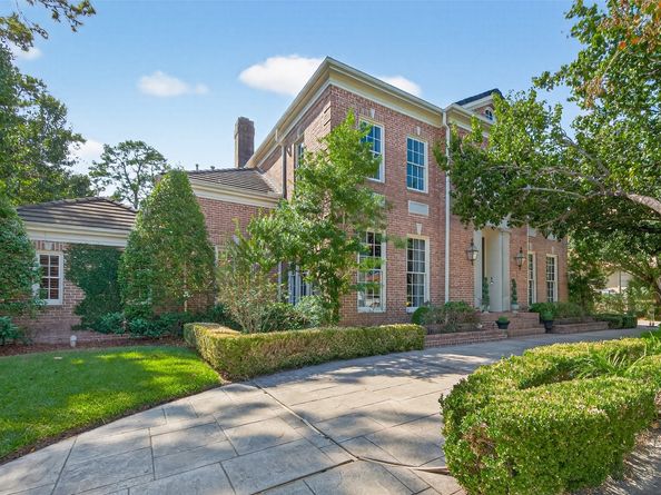 16703 Southern Oaks Drive, Houston TX 77068