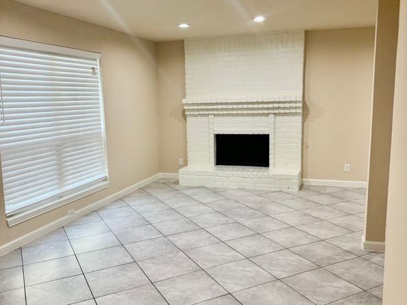 6803 La Violetta Drive, Houston TX 77083