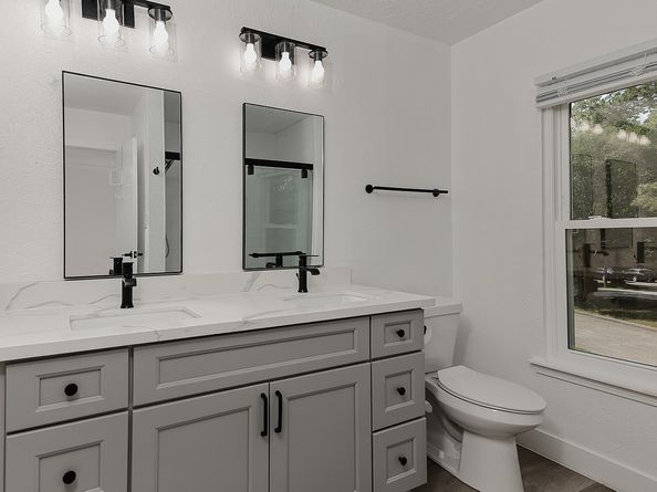 3 Meadow Beauty, The Woodlands TX 77381