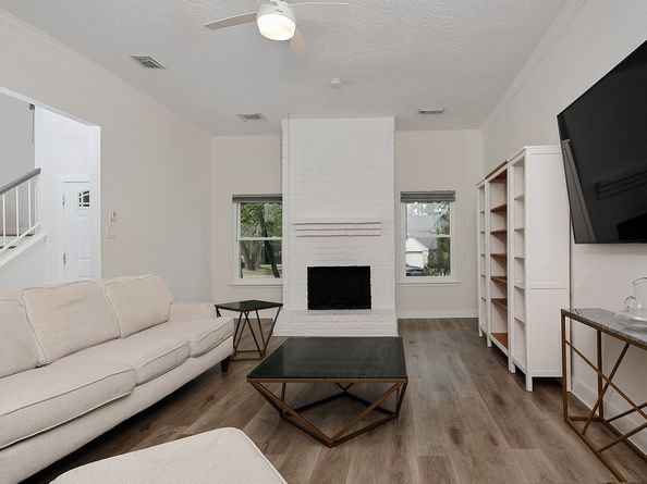 3 Meadow Beauty, The Woodlands TX 77381