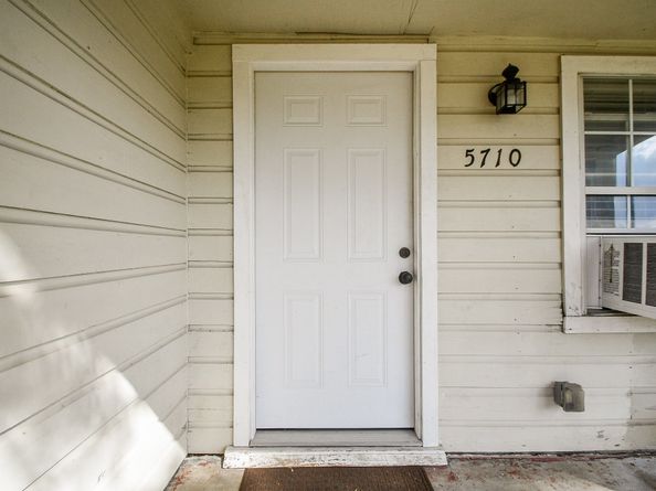 5710 Cherry Street, Houston TX 77026