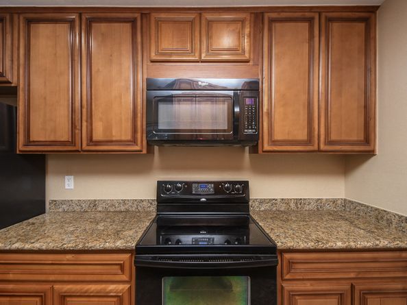 5710 Cherry Street, Houston TX 77026