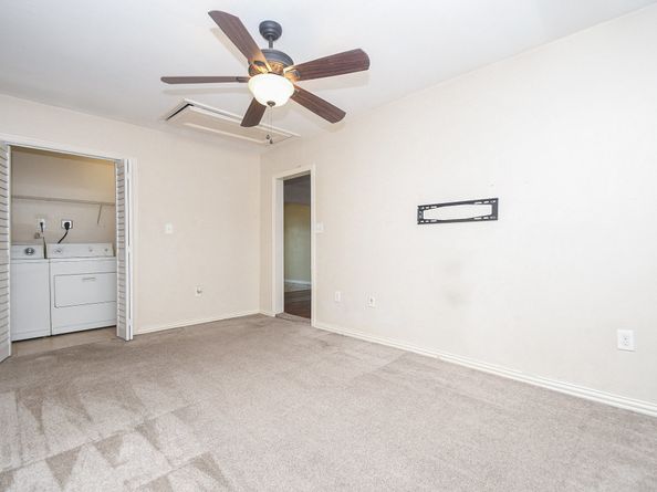 5710 Cherry Street, Houston TX 77026