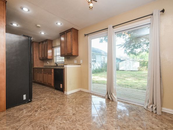 5710 Cherry Street, Houston TX 77026