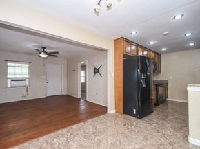 5710 Cherry Street, Houston TX 77026