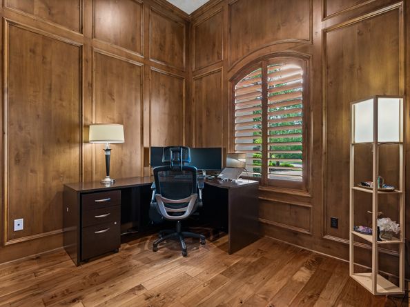 22 Johnathan Landing Court, The Woodlands TX 77389