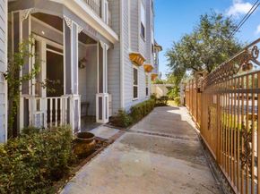 3012 Houston Avenue Avenue, Houston TX 77009