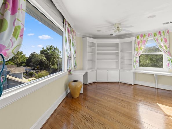 3012 Houston Avenue Avenue, Houston TX 77009
